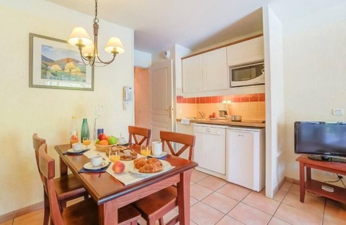 Uhart-Cize Apartment | Résidence Pierre & Vacances Le Parc d'Arradoy*** - Apartment for 4 people - 1 bedroom - Terrace or balcony