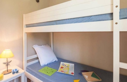 Giens Apartment | Résidence Pierre & Vacances Le Hameau de la Pinède *** - Studio 5 people - 1 sleeping area - Terrace - Ground floor - Air-conditioned
