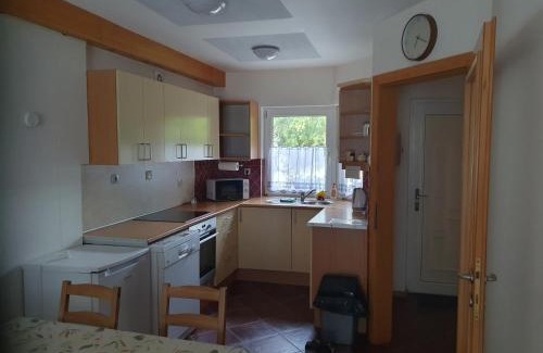 Mosonmagyarovar Apartment | Révész
