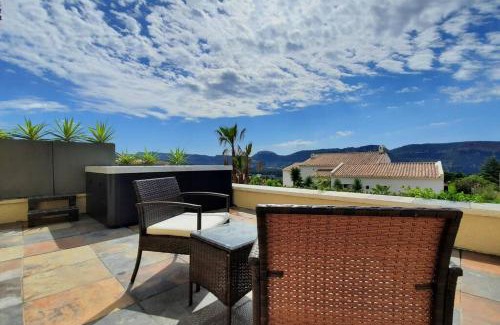 Cassis Apartment | Rêves de vie, le "Port Miou" perle rare à Cassis