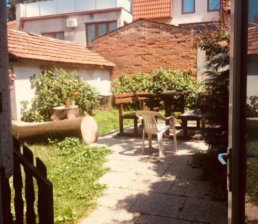 Nyiregyhaza House | Rózsakert Panzió