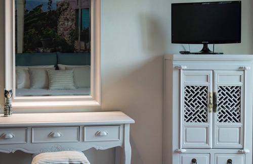 Filippos Villa | R 505 Villa with Jacuzzui Hydro Massage Private Pool