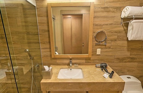 Guayaquil Hotel | Radisson Hotel Guayaquil