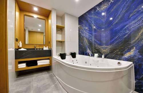 Yenisehir Hotel | Radisson Hotel Mersin