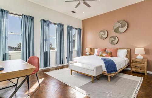 Southeast Pensacola House | Rainbow Row