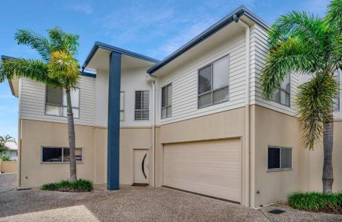 Rainbow Beach House | Rainbow Towers 2 Rainbow Beach