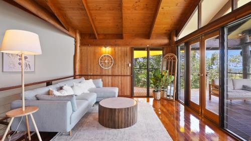 Smithfield House | Rainforest Treehouse Sanctuary - with ocean views
