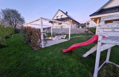 Ujsoy House | Rajska Chata w górach z Balią