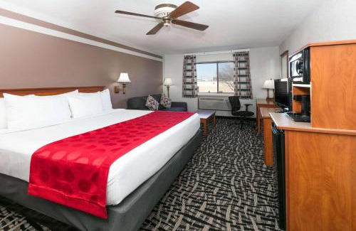 Central Oklahoma City Hotel | Ramada by Wyndham Oklahoma City Airport North