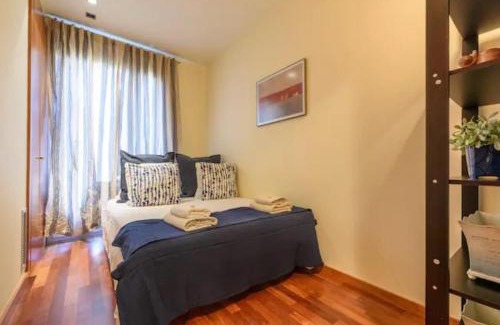 Sant Antoni Apartment | RamblasRentals Stylish Bright 3BR New Catalan Flat 10m Ramblas - Parking - Wifi