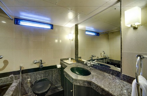Khar Hotel | Ramee Guestline Hotel Khar