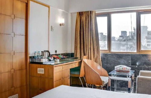 Khar Hotel | Ramee Guestline Hotel Khar