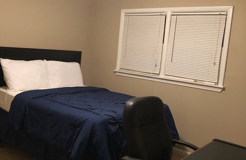 Church Street House | Ranch 10 mins from Mercedes Benz Stadium, Tyler Perry Studios & Downtown ATL!!