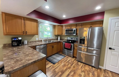 Mishawaka House | Ranch close to Notre Dame