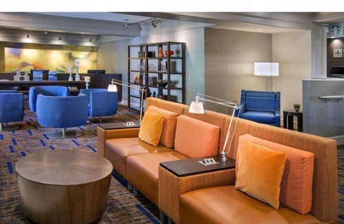 Woburn House | Rare Find! 3 Sleek Units, FREE Parking, Pets Allowed, Near Harvard University!