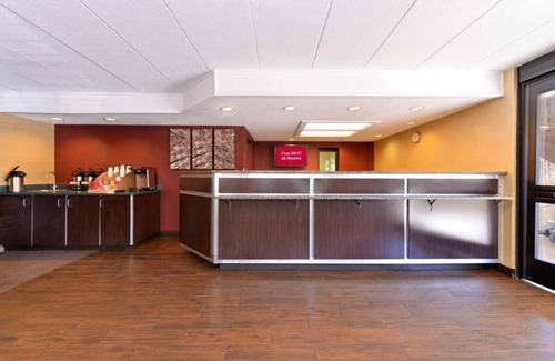Secaucus House | Rare Find! Close to Empire State Building, Pet Friendly Property