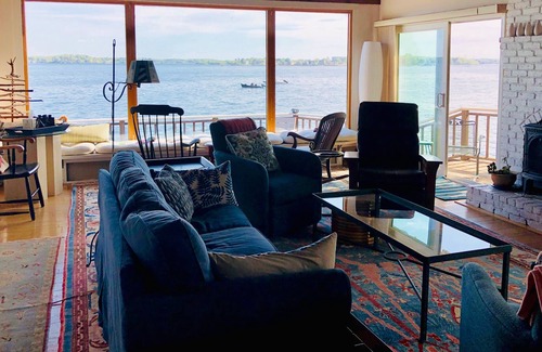 Beverly House | Rare Oceanfront Home in Beautiful Beverly Cove