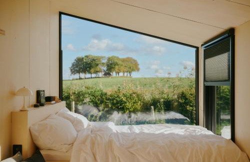 Konigslutter am Elm Cabin | Raus Tiny House auf dem Land mit Hoftieren und Sauna