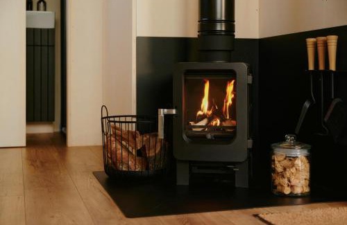 Konigslutter am Elm Cabin | Raus Tiny House auf dem Land mit Hoftieren und Sauna