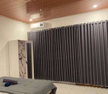 Kuta House | Raya Homestay