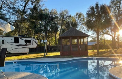 Bellview House | Ready for an Adventure,Tropical Paradise offers All season All inclusive Getaway