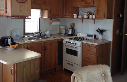 Pharr Cottage | Ready For Your Visit ! Enjoy The Sunshine , Pool And So Much More !