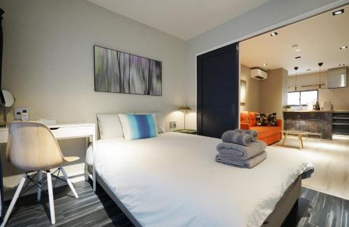 Ikejiri Apartment | Real Life Meguro River