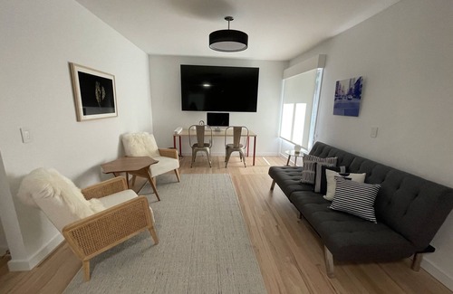 Hay Beach House | Recently Renovated Mid-Century Modern House in Shelter Island