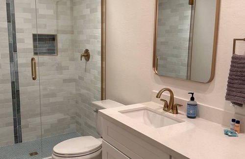 North Scottsdale Condo | Recently Renovated 1BR Condo in North Scottsdale with Resort-like Pool
