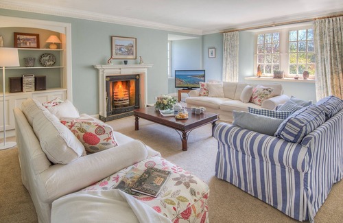 Eyemouth House | Recently-Renovated Historic Large Holiday House In The Scottish Borders