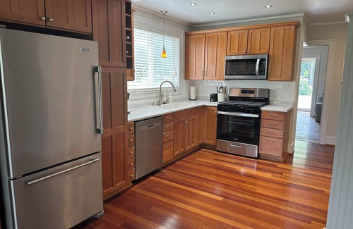 Northshore Triangle House | Recently updated 3-bedroom home walking distance to Notre Dame campus