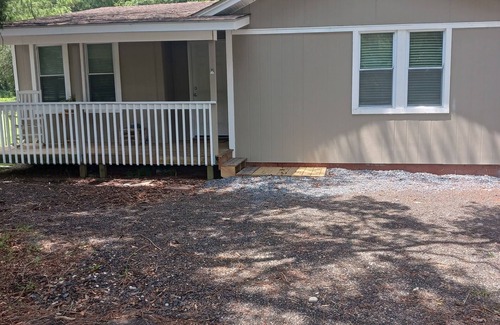 Longs Cottage | Recently updated cottage minutes from beach, pet friendly, large yard wifi, ac