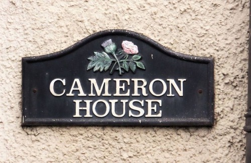 Auchtermuchty House | *recently updated* town House - Spacious B listed Georgian Townhouse