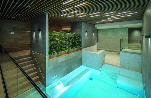 Kamperland Hotel | Recharge in 2 Soothing Haven Steps from the Ocean | Wellness & Pool Access