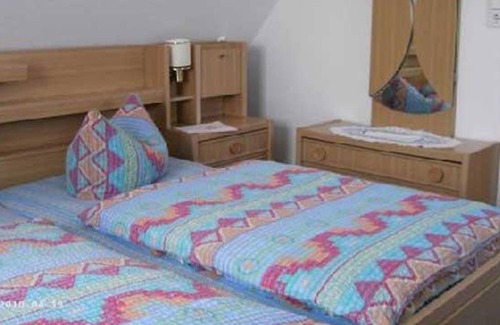 Uttum Apartment | Reck, holiday apartment - apartment, shower, toilet, 1 bedroom