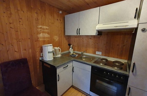 Ilmenau Apartment | Red bungalow 316 standard rate - Naturcamp Meyersgrund