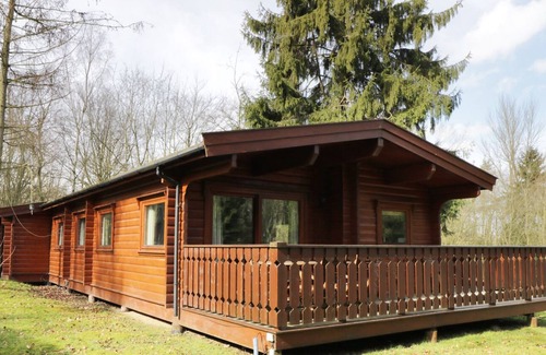Kenwick Cabin | RED KITE LODGE, pet friendly in Kenwick Woods