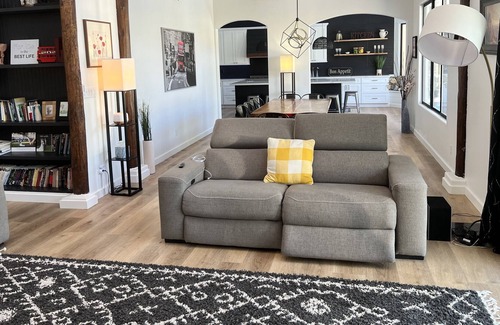 Red Mountain Ranch House | Red Mountain Desert Paradise with Private Panoramic Views