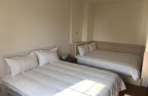 Jinhu House | Red Roof B&B