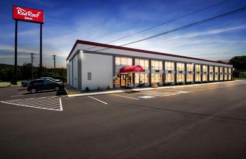 Cortland Hotel | Red Roof Inn Cortland