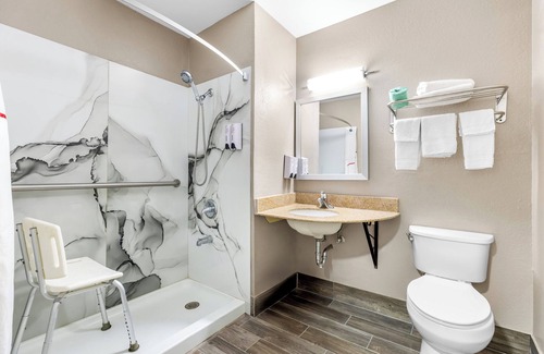 Huntsville Hotel | Red Roof Inn Huntsville, AL