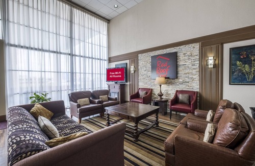 Meridian Hotel | Red Roof Inn Meridian
