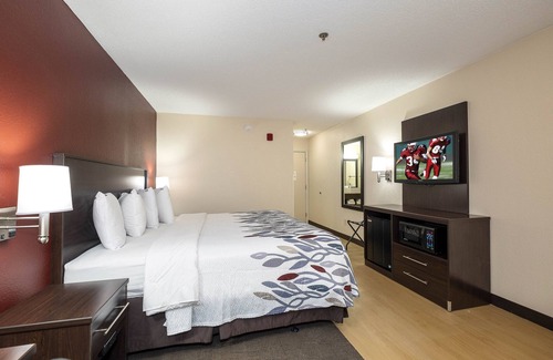 Southwest Raleigh Hotel | Red Roof Inn Raleigh Southwest - Cary