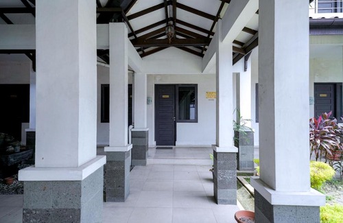 Medan Hotel | RedDoorz @ Avros Guest House Medan