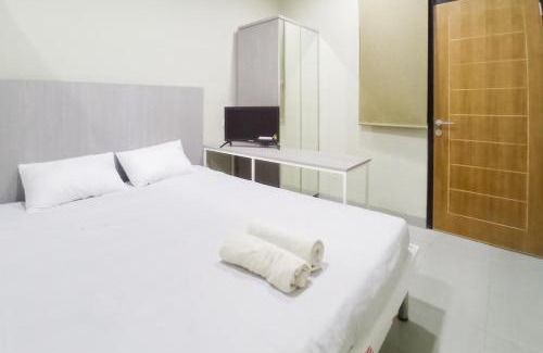 Samarinda Hotel | RedDoorz near Big Mall Samarinda