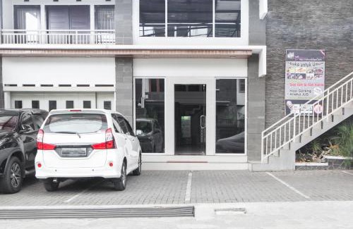 Bandung House | RedDoorz near Gedung Sate 2