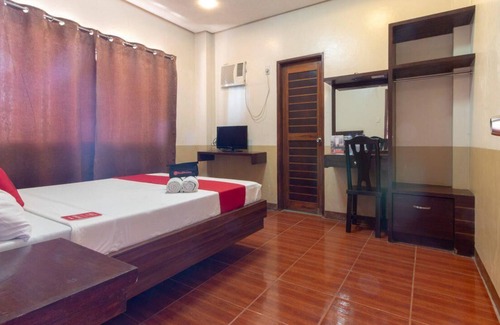 Tacloban Hotel | RedDoorz near Manlurip Rotonda Tacloban