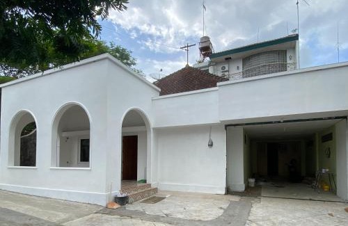 Magelang Hotel | RedDoorz near RSUD Tidar Magelang