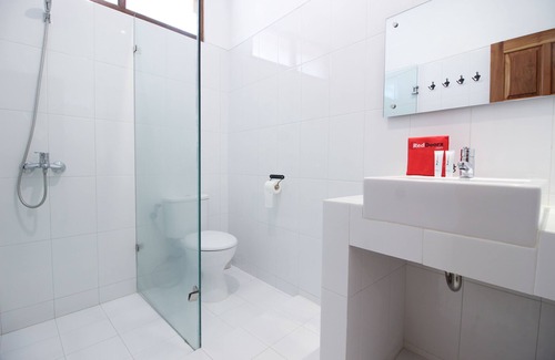 Prawirotaman Hotel | RedDoorz Plus near Alun Alun Selatan 2