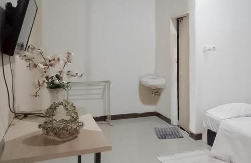 Jambi Hotel | RedDoorz Syariah @ Jalan Ir Haji Juanda Jambi